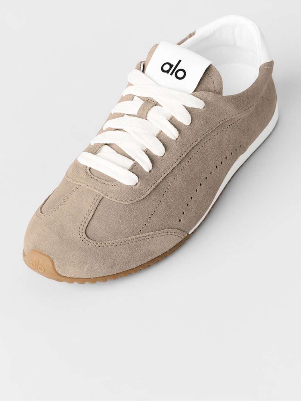 ALO Yoga Women's Suede Sneaker in Taupe and White
